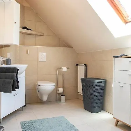 דירה Telihold Apartman ולנצה