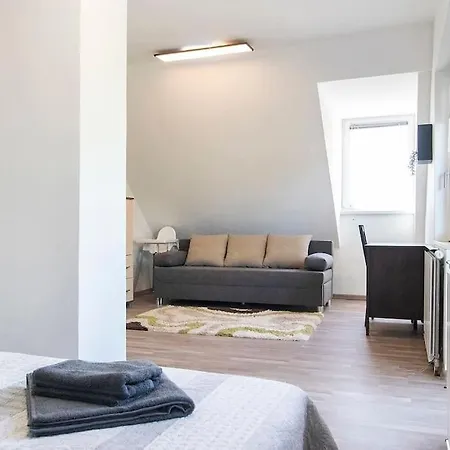 דירה Telihold Apartman *